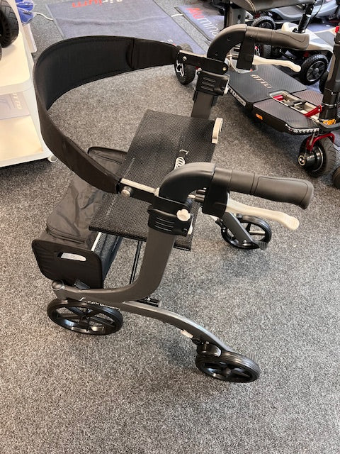 Leo rollator 