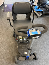 Luxe Carbon Lite folding scooter (Preowned)