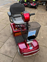 Sovereign 4 Front view